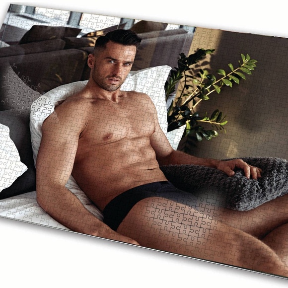 Men in Bed Puzzle - Bradley - Picture 3 of 4